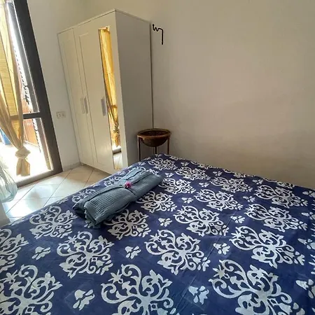 Casa Regina Porto Luna 1 펜션 시미우스