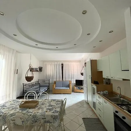 Feriehus Casa Regina Porto Luna 1 Simius