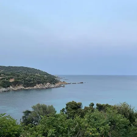 Casa Regina Porto Luna 1 *